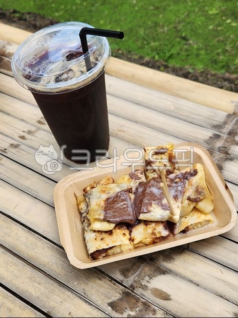 로띠,누텔라로띠,태국음식,간식,길거리음식,커피,카페,동남아음식