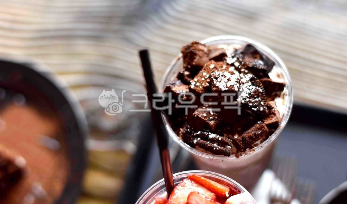 초코렛,초코,초코음료,초코쉐이크,음식,sweets,food