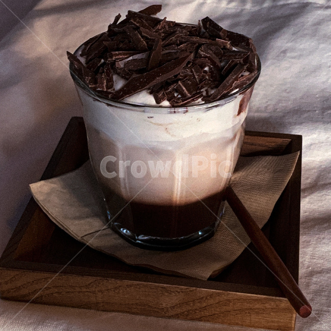 초콜릿라떼,초코라떼,홈카페,커피음료,카페음료,디저트,음료수,drink,beverage,커피,카페,coffee,cafe