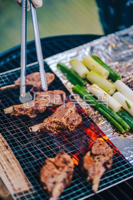 pork,food,bbq,BBQ,grilling,meat,lamb,cooking,sheep