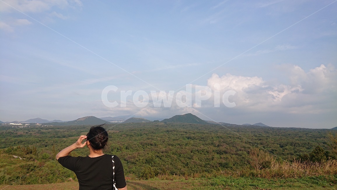 제주도,오름,산,등산,오름정상,여자뒷모습,제주도풍경