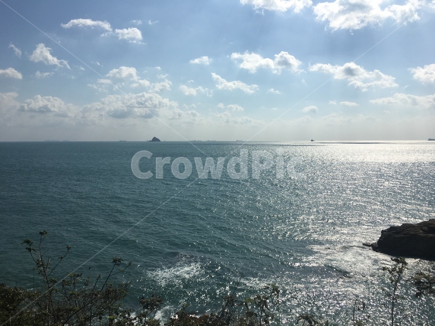 바다,파도,파랑,하늘,구름,ocean,sea,풍경,감성,햇빛,힐링,휴식,자연,풍경,nature,landscape,leisure activities,레저 활동,adventure,모험