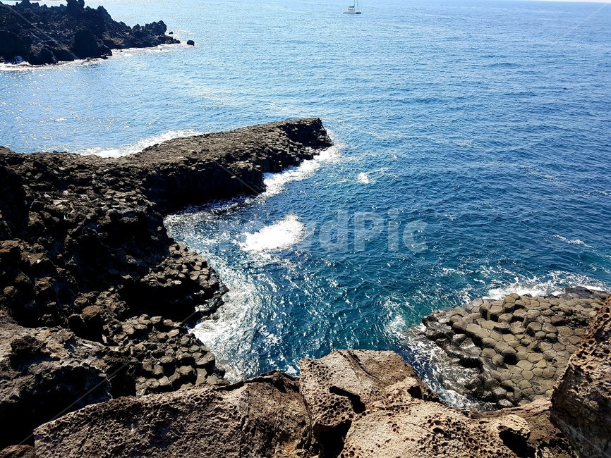바다,제주도,해변,돌,여름,자연,풍경,nature,landscape,해변,바다,beach,sea,promontory,곶,outdoors,옥외,cliff,낭떠러지,ocean,대양,water,물