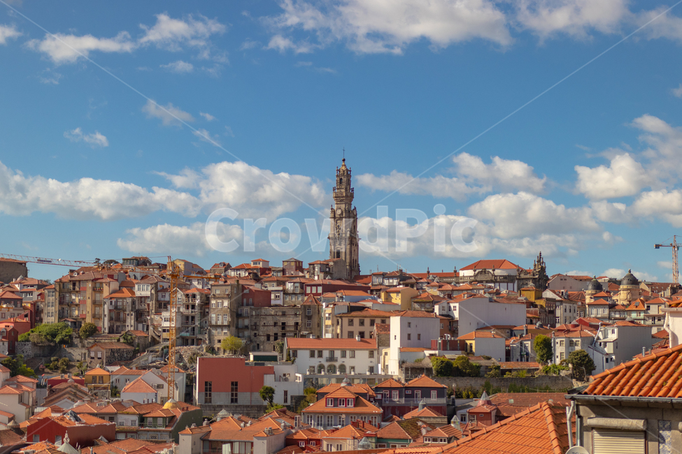 roof,지붕,architecture,건축물,뾰족한탑,spire,첨탑,building,건물,tower,탑,포르투갈,포르투,해외,외국,세계,foreign,oversea,world