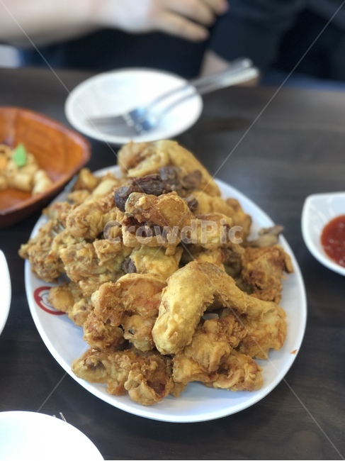 수원통닭,통닭거리,진미통닭,치맥,치킨,koreanfriedchicken,음식,식재료,요리,food,cook,meal,dishes,food reserves