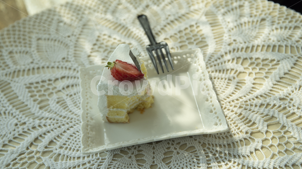 음식,디저트,sweets,dessert,food,과자,케이크,cake,cafe,카페,후식,딸기,딸기케이크,음식,식재료,요리,food,cook,meal,dishes,food reserves,빵,bread,디저트,간식,후식,dessert,snack