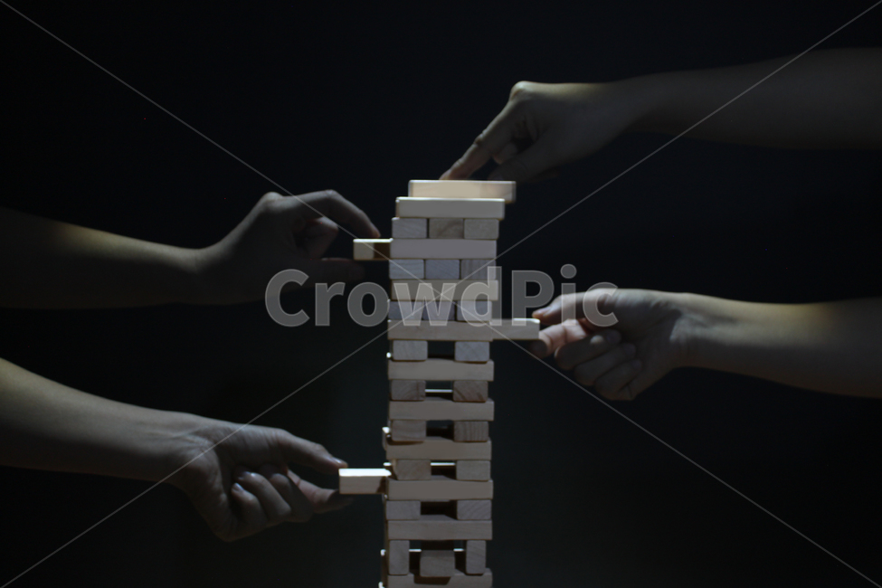 젠가,게임,손,잔상,블럭,나무,타워,빛,어둠