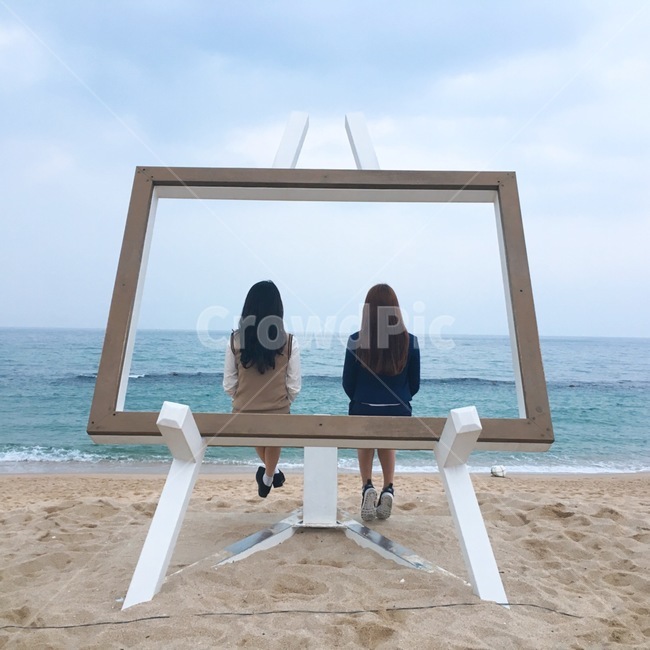 강릉,바다,교복여행,여행,바다여행,우정여행,사람,인물,인간,human,person,여성,여자,woman,female,lady