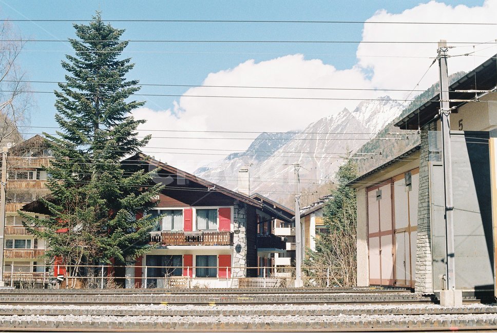 알프스,railway,조용한마을,자연경관,산배경,나무집,스위스,스위스마을,swiss