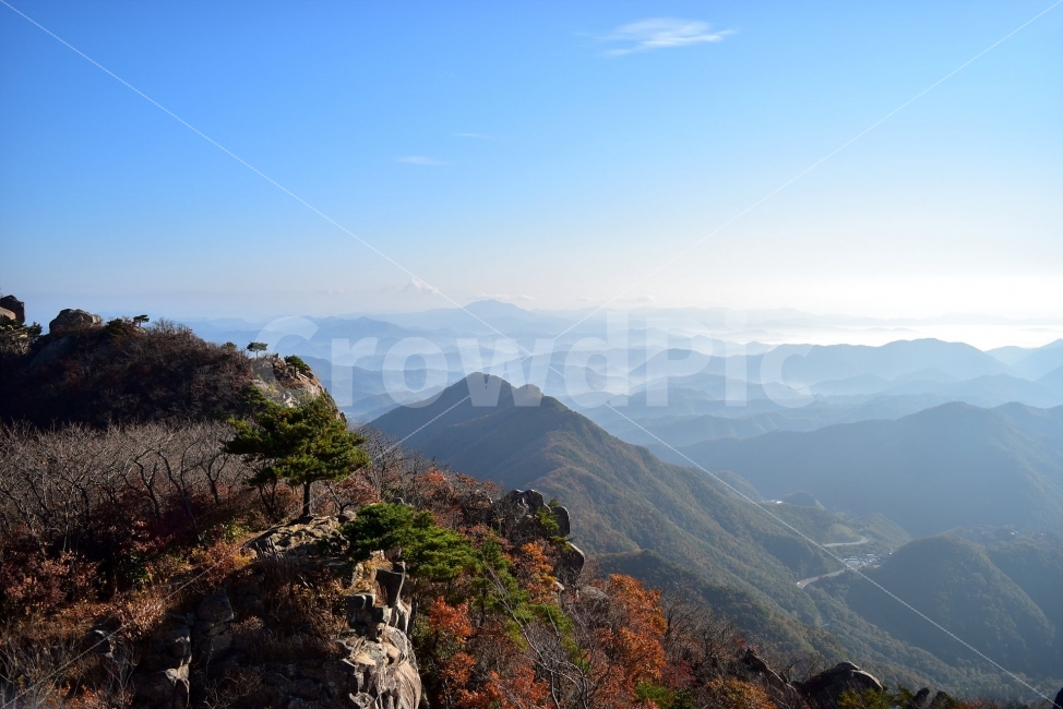 대둔산,가을,풍경,단풍,탐방,도립공원,빨간단풍,파란하늘,가을색,오색,울긋불긋,알록달록,그림같은,칼라풀,뷰티플,아름다운,힐링,감성,자연,정취,산세,명산,100대명산,nature,산,등산,트레킹,풍경사진,비경,경치,가을사진,가을색채,가을의정취,맑음,청명,가을날씨,경관,기암,암봉우리,mountain,금산,완주,논산,낙조대,낙조산장,마천대,케이블카,구름다리,삼선계단,가을,계절,fall,autumn,season,자연,풍경,nature,landscape,한국자연풍경,한국자연경관,korea nature landscape,outdoors,옥외,mountain range,산맥