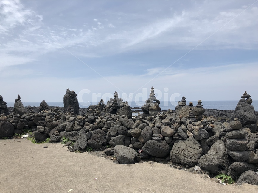 돌탑,제주도,jeju,astonetower,apagoda,돌,stone,소원,wish,hope,제주도,jeju,jeju island,rubble,파편