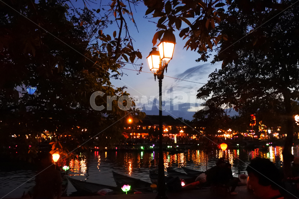강,등불,light,river,night,야경,호수,불빛,exotic,shining,beaming,베트남,호이안,nightseeing,lamppost,램프포스트