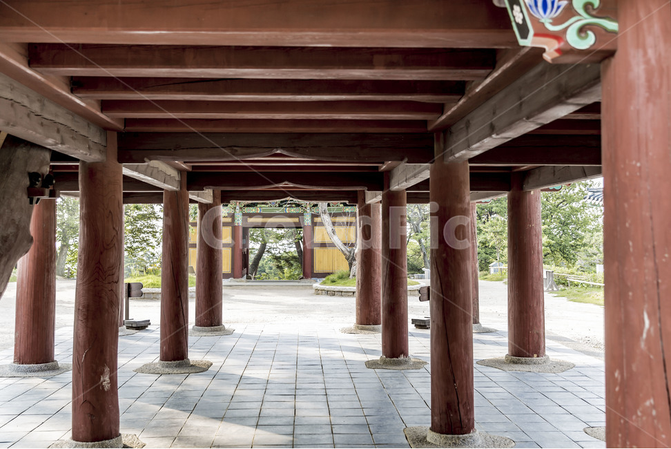 낙산사,전통건축물,문화유산,문화재,고건축,기둥,주춧돌,건축물,한국전통,한국문화,korean traditional,korean culture,건축물,건물외관,exterior,building,structure,architecture,construction