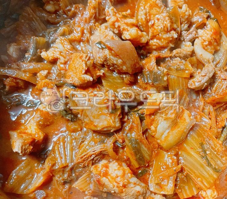 김치찌개,김치찌게,돼지고기김치찌개,찌개,찌게,돼지고기,돼지,고기,앞다리살,돼지고기김치찌게,묵은지김치찌게,묵은지,배추김치,김치,묵은지김치찌개,음식,요리,식사,food,dish,cook,mel,pork,meat