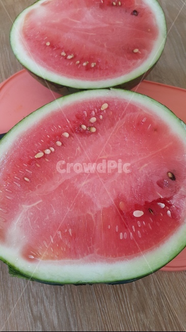 수박사진,pictures,picture,수박,여름,과일,시원,더위,watermelon,summer,fruit,hot,cold,더위사냥,red,green,color,food,먹거리,여름과일,워터메론,melon,여름,계절,summer,season,음식,식재료,요리,food,cook,meal,dishes,food reserves,채소,야채,vegetables,plant,식물