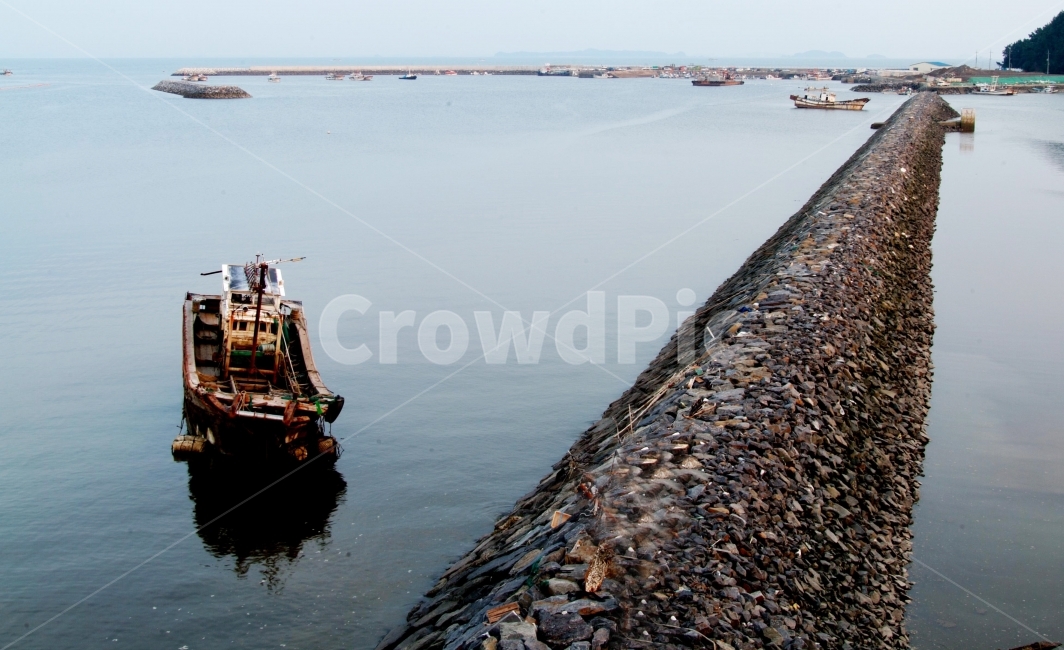 마량리,배,바다,방파제,정박,자연,풍경,nature,landscape,산업,industry,industrial,어업,fishery,fishing industry,교통,교통수단,traffic,transportation,vehicle,차량,boat,보트