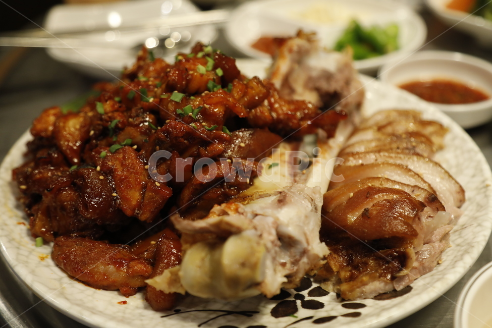 족발,식사,불족발,meal,요리,돼지요리,음식,식재료,요리,food,cook,meal,dishes,food reserves,육류,고기,meat