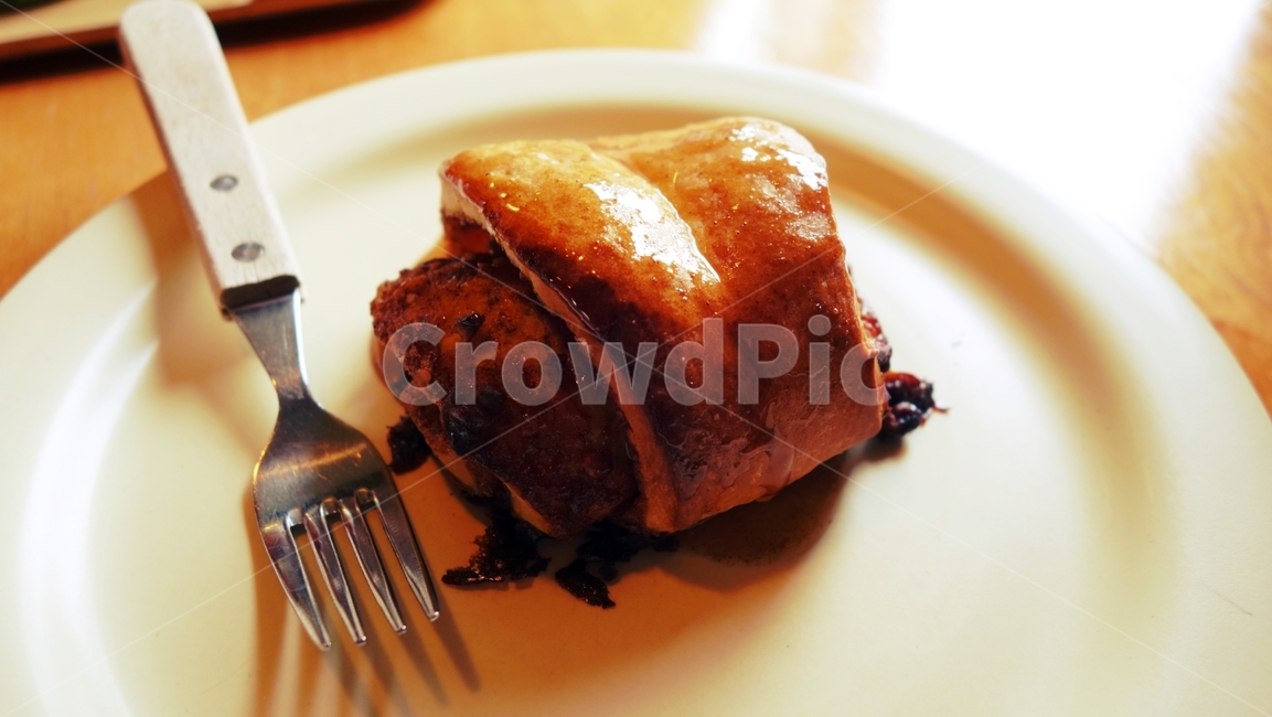 디저트,빵,음식,포크,시나몬롤,계피빵,음식,식재료,요리,food,cook,meal,dishes,food reserves,빵,bread