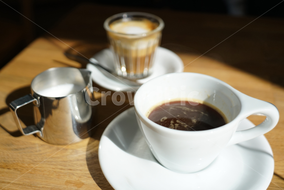 커피컵,커피,라떼,카페,아메리카노,coffeecup,cup,컵,커피잔,도기류,pottery,블랙커피,음료수,drink,beverage,커피,카페,coffee,cafe