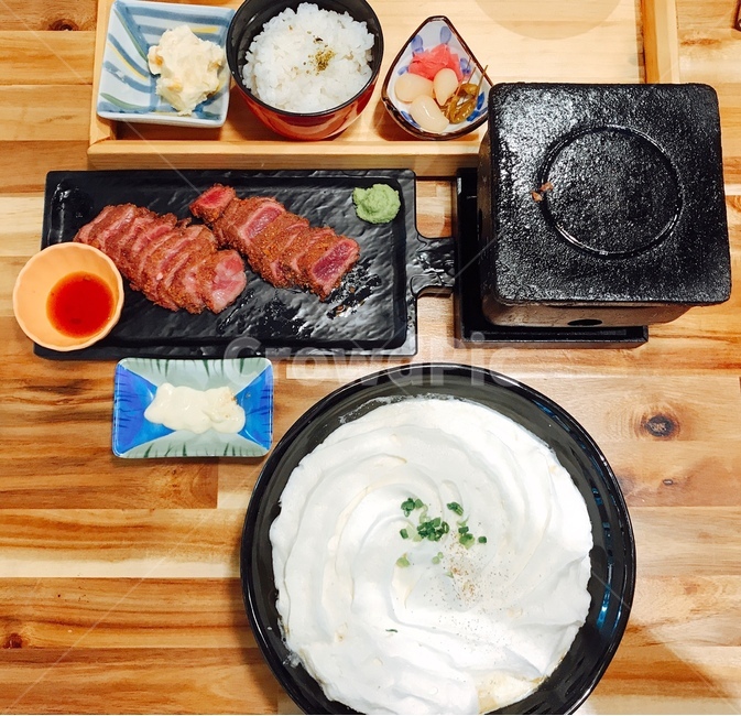 규카츠,크림스파게티,돈까스,돈카츠,음식,맛있는