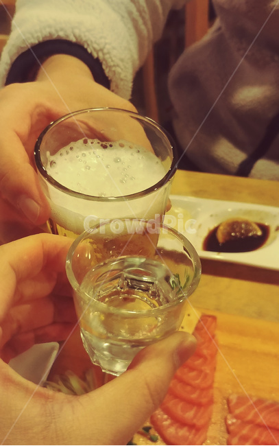 건배,술잔,음주,술,만남,친구,우정,소주,술,주류,alcohol