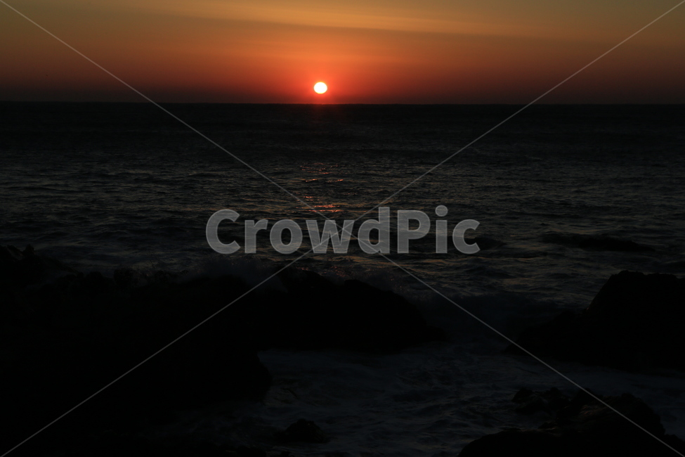 해돋이,일출,새해,바다,하늘,동해일출,풍경,자연,풍경,nature,landscape,outdoors,옥외,sunlight,햇빛,dusk,황혼,sunset,일몰,sky,dawn,새벽,red sky,붉은 하늘