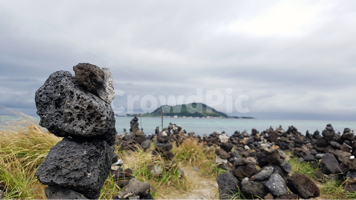 제주,바다,풍경,돌탑,jeju,ocean,stonetower,landscape,자연,풍경,nature,landscape,제주도,jeju,jeju island,rock,록,rubble,파편