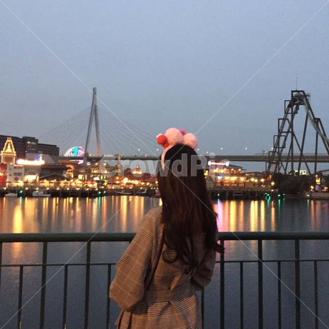 일본,여행,유니버셜스튜디오,풍경,뒷모습,사람,인물,인간,human,person,여성,여자,woman,female,lady,놀이공원,놀이동산,놀이터,amusement park,playground