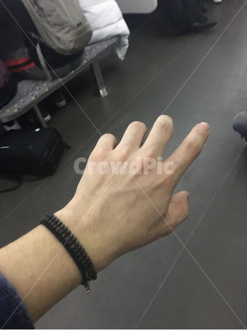 hand,손,팔찌,예쁜손,남자손,손모델,핏줄,힘줄,사람,인물,인간,human,person,신체일부,몸,body