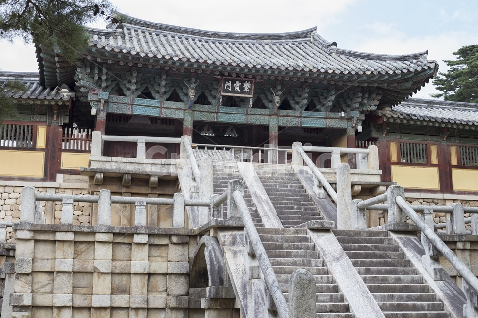 불국사,연화교,칠보교,청운교,백운교,문화제,문화재,경주,불교,종교,국보,한국,대한민국,신라시대,통일신라,한국전통,한국문화,korean traditional,korean culture,랜드마크,landmark,tourist attraction,한국랜드마크,한국관광지,한국명소,korea landmark,korea tourist attraction,종교,신앙,religion,belief,faith,건축물,건물외관,exterior,building,structure,architecture,construction