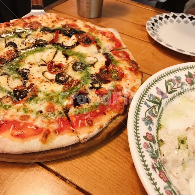 음식,피자,food,pizza,dinner,음식,식재료,요리,food,cook,meal,dishes,food reserves,양식,서양음식,서양요리,western food,western dishes,western meal,western cook