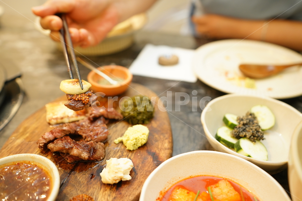 한우,고기,식사,육류,육식,음식,먹거리,푸드,food,소고기,술안주