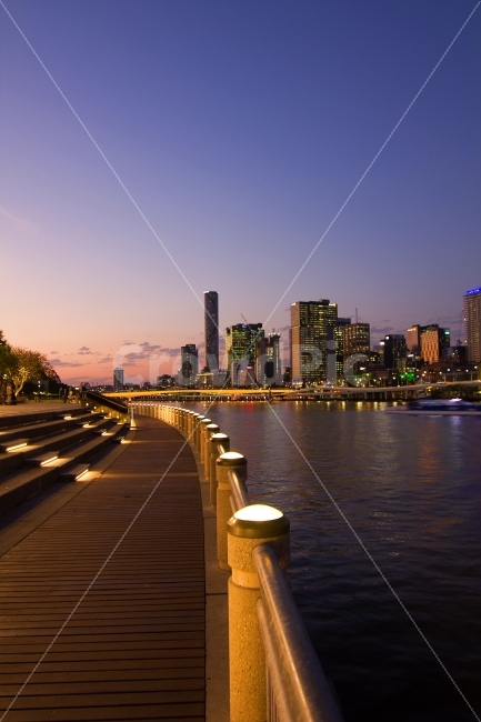 야경,nightview,호주,노을,풍경,sunset,브리즈번,퀸즈랜드,brisbane,queensland,australia,브리즈번강,brisbaneriver,도시야경,Ferry,citycat,사우스뱅크,southbank,picoftheday,photooftheday,jawdroppingshot,도시,풍경,city,landscape,야경,밤,nightscape,night,해외,외국,세계,foreign,oversea,world,building,건물,boardwalk,산책로,bridge,다리,water,물,waterfront,워터 프론트