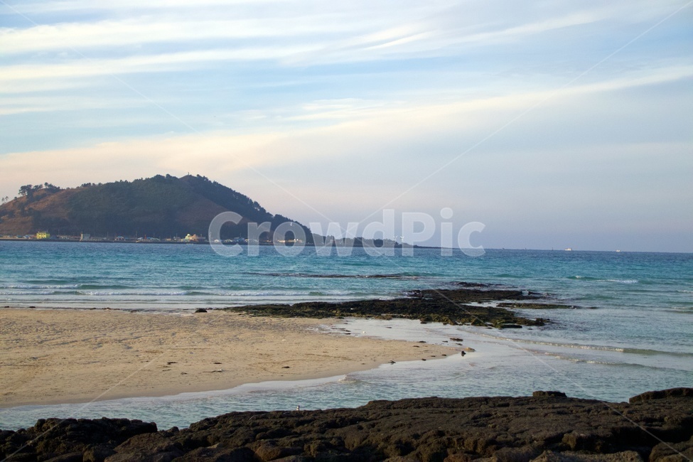 섬,하늘,바다,풍경,배경,파도,구름,자연,풍경,nature,landscape,한국자연풍경,한국자연경관,korea nature landscape,제주도,jeju,jeju island,outdoors,옥외,land,땅,shoreline,해안선,water,물,ocean,대양,sea,promontory,곶