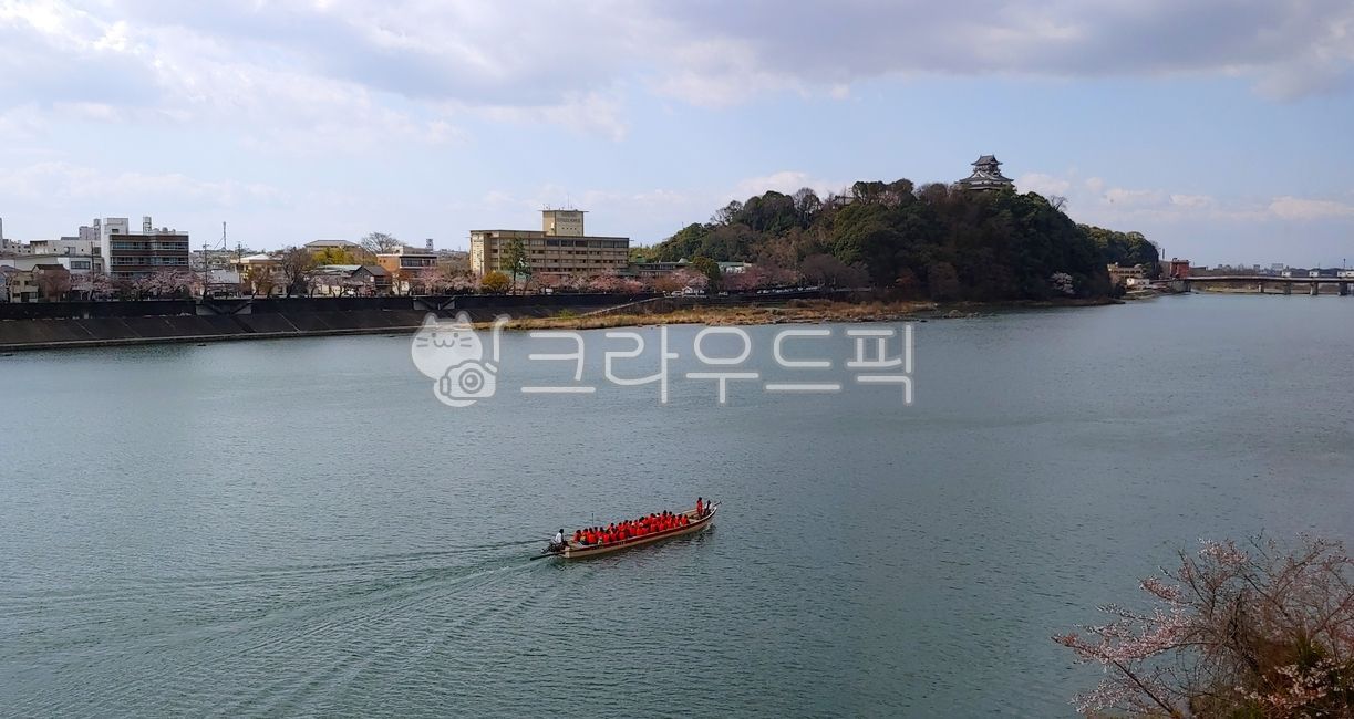 sightseeing,boat tour,tourism,boating,boat,tour