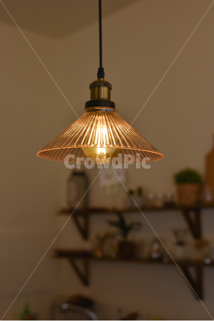 카페,조명,라이트,전구,갓등,인테리어,실내디자인,interior design,사물,물건,오브젝트,thing,object,matter