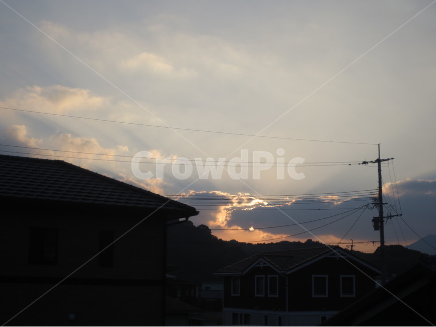 sky,sunset,노을,하늘,풍경,경치,자연,cloud,gold,황금빛,금빛,blue,sunshine,scenery,nature,earth,beautiful,japan,일본,house,자연,풍경,nature,landscape