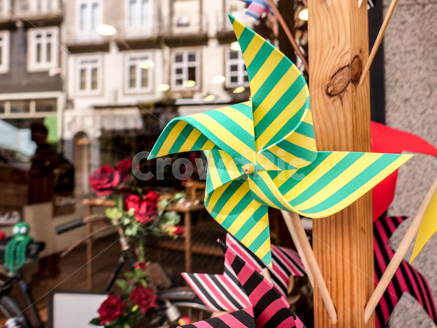 바람개비,줄무늬,포르투갈,사물,pinwheel,쨍한,색감,object,포르투,porto,portugal,color,stripes,colorsense,colorsensitivity
