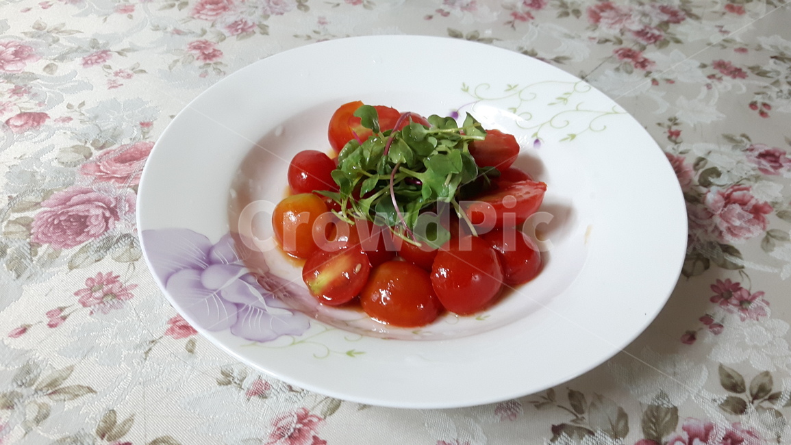 토마토,방울토마토,디저트,에피타이저,샐러드,음식,식재료,요리,food,cook,meal,dishes,food reserves,채소,야채,vegetables