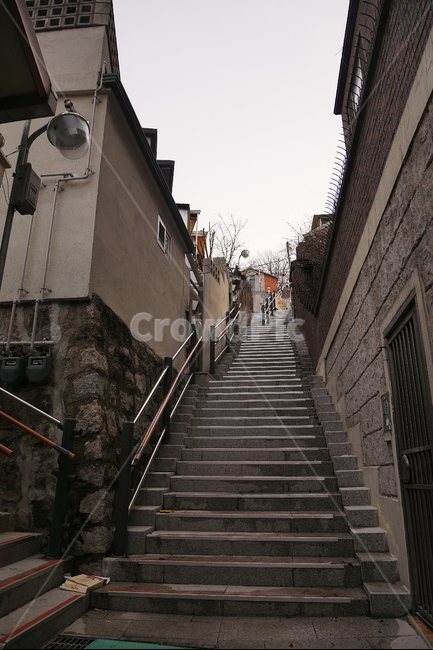 한성대입구,성곽길,계단,주택,길,골목길,alley,handrail,난간,banister,staircase