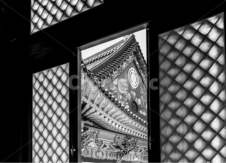 대광사,단청,창호,패턴,선,불교미술,사찰,전통미술,문양,전통가옥,기와,한국전통,한국문화,korean traditional,korean culture,종교,신앙,religion,belief,faith,흑백,모노톤,monochrome,black and white,건축물,건물외관,exterior,building,structure,architecture,construction