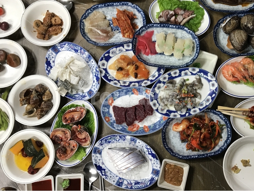 회,기본반찬,식사,요리,dish,meal,food,platter,플래터,음식,식재료,요리,food,cook,meal,dishes,food reserves
