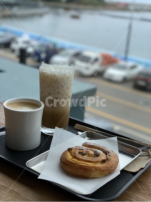 커피,쿠키,바닷가,바닷가카페,아웃포커싱,음식,식재료,요리,food,cook,meal,dishes,food reserves