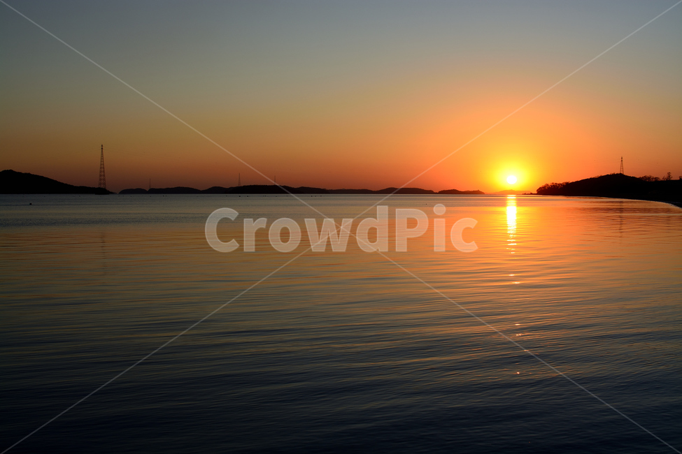바다,석양,일몰,태양,경치,풍경,태양빛,자연,풍경,nature,landscape,outdoors,옥외,sunset,red sky,붉은 하늘,sky,하늘,dusk,황혼,dawn,새벽