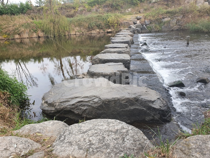 flagstone,판석,slate,슬레이트,물,다리