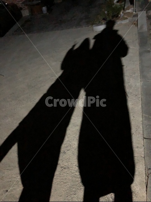 clothing,저녁,그림자,커플,사랑,인물실루엣,사람실루엣,character silhouette,human silhouette,의류,apparel,의복