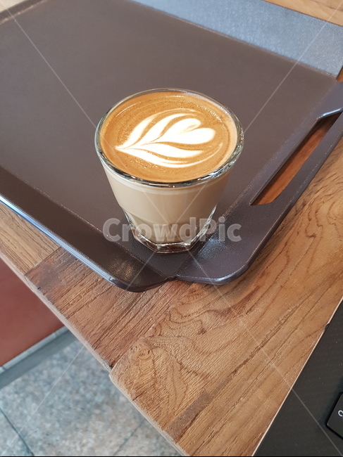 라떼,beverage,latte,coffeecup,커피컵,커피,카페,coffee,cafe