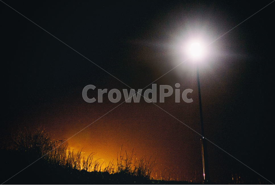 야경,가로등,빛,색깔,색감,주황색,전등,밤,저녁,night,lamp,light,color,orange,nightphotography,자연,풍경,nature,landscape,야경,밤,nightscape,night