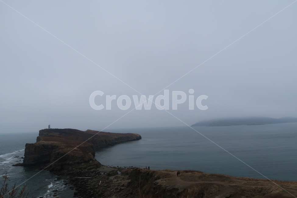 러시아,한반도섬,우중충한바다,안개,바다
