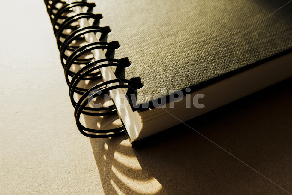 노트,사물,근접촬영,빛,스프링,note,closeup,light,학용품,문구류,사무용품,school supplies,stationery,office supplies